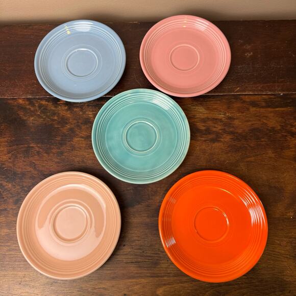 Fiesta FiestaWare Original Vintage & Post 1986 Set of 5 saucers Red Apricot Rose - Picture 1 of 13